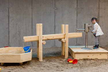 Panoramatický výhľad na jazero a mazurskú prírodu — Zalesie Mazury